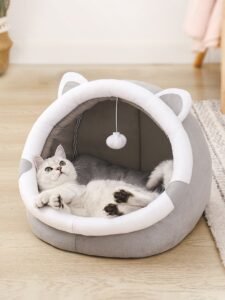 Gray Half-Enclosed Cat Bed – Soft Short Velvet Fabric with Sponge + PP Cotton Filling, S Size (28x28x30 cm)
