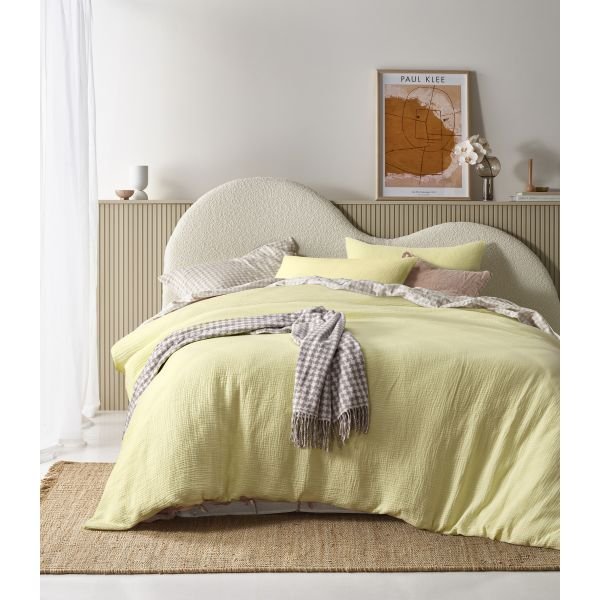 Hugo Butter Quilt Cover by Vintage Design Homeware King 2 V107 5092884 200521 00