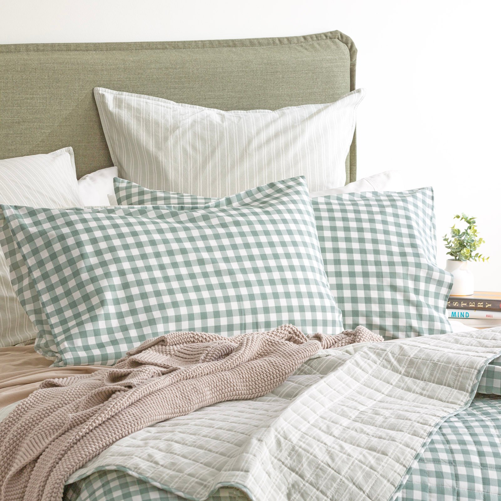 V107 SH324560 196731 00