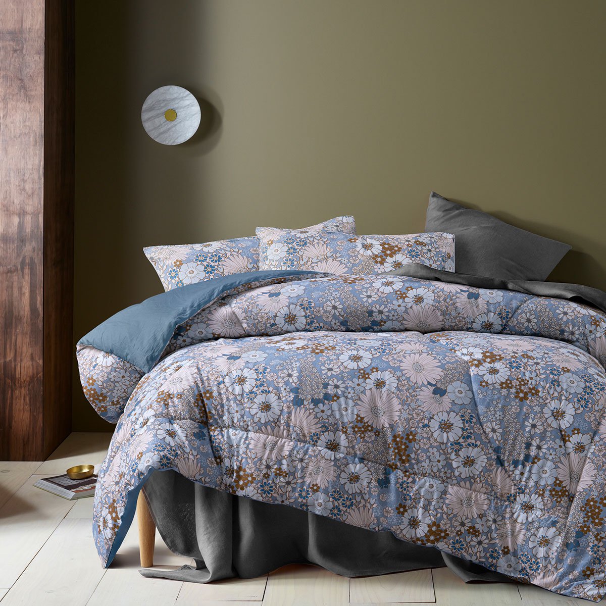 V442 HIN COMFORTER RAINBOWGARDEN BLUE DS 197093 00