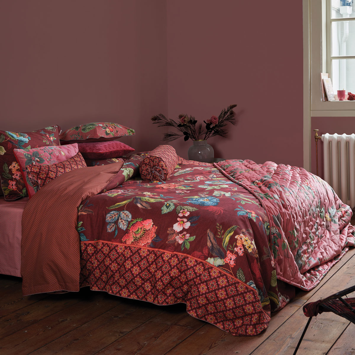 PIP Studio Poppy Stitch Red Cotton Quilt Cover Set King 1 V442 HIN QUILTCS POPPYSTITCH RED KI 83123 00