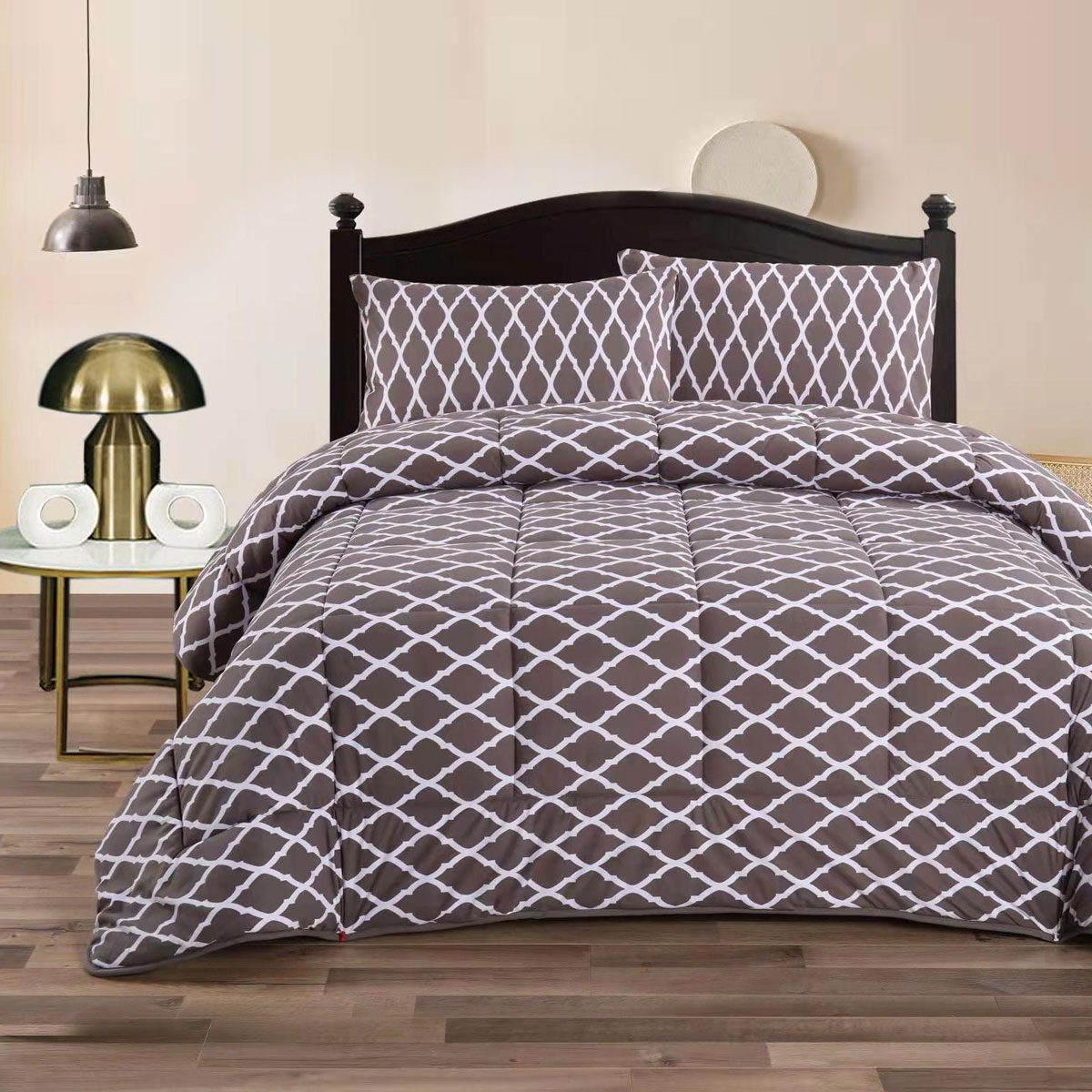 Ramesses Diamond Flower 3- Piece Mink Flannel Comforter Set Queen