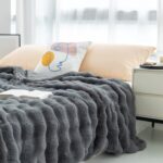 Dark Grey 130*160cm Plush Toscana Rabbit Hair Throw Blanket - Soft Flannel Fleece for All Seasons, Perfect for Couch & Bed