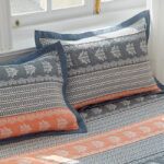 Snowflakes Premium 6-Layer Cotton Gauze Pillowcase Pair - Ultra Soft & Breathable (56x80cm)